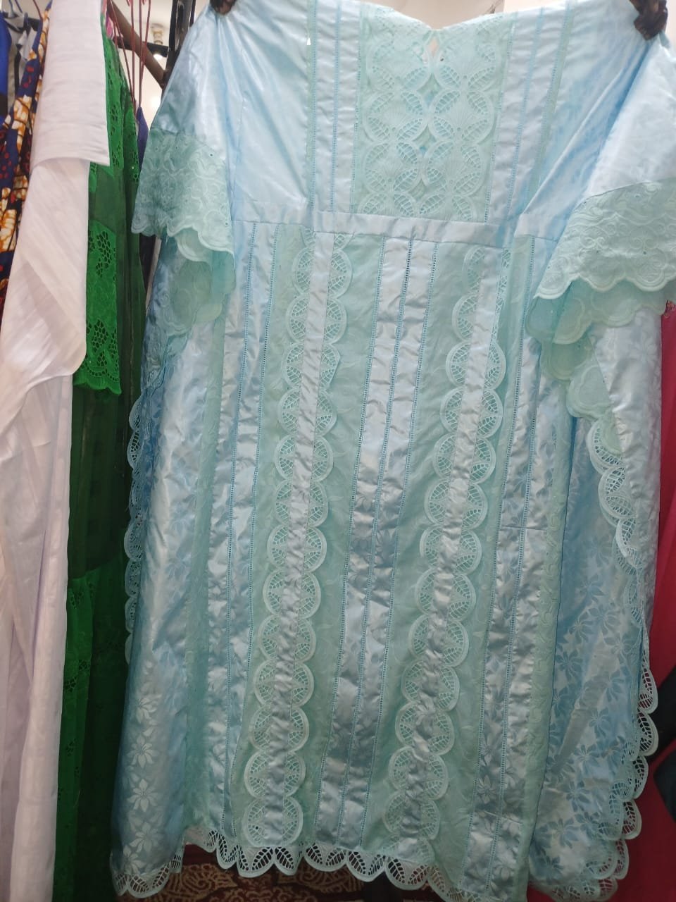 Boubou en diezner et dentelle bleu piscine